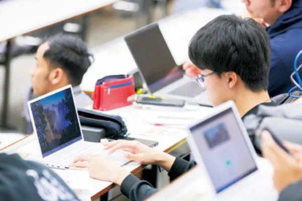 情報ネットワーク学科