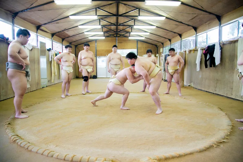 相撲
